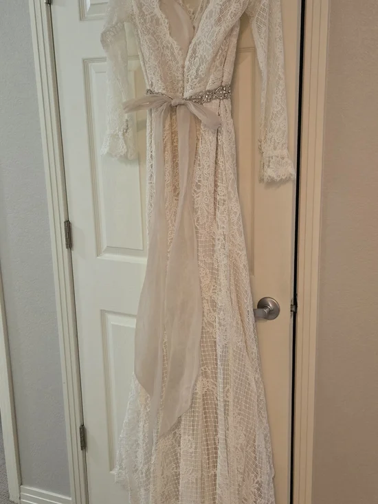 MAGGIE SOTTERO /Antonia / 9MW021 - Picture 8 of 10